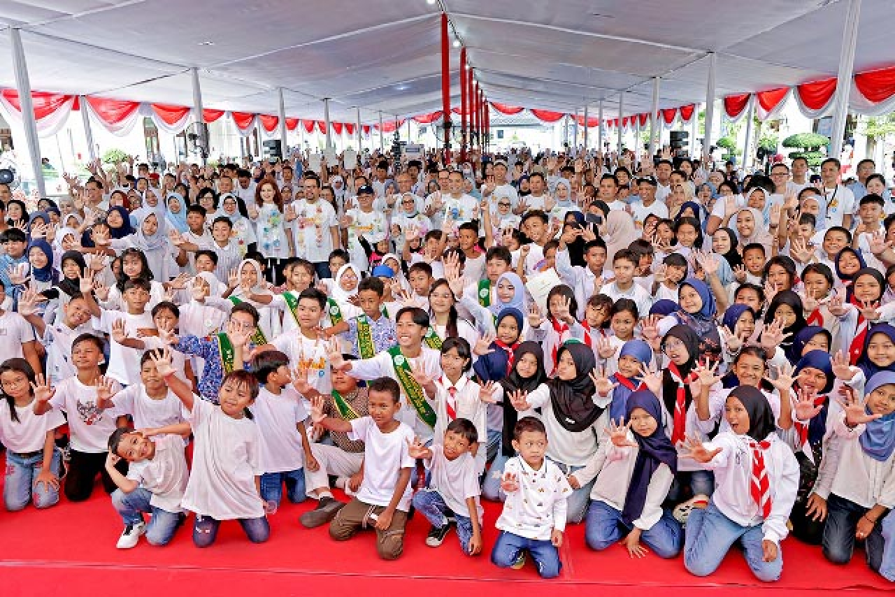 Peringatan HAN 2026, Pemerintah Pusat Apresiasi Komitmen Surabaya Penuhi Hak dan Lindungi Anak