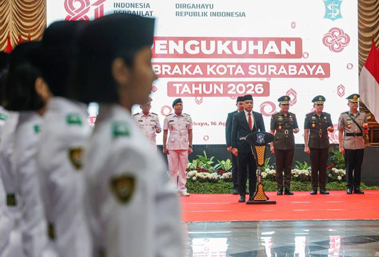 Eri Cahyadi Kukuhkan Paskibraka: Merah Putih Tak Bisa Dikibarkan Sembarang Orang!