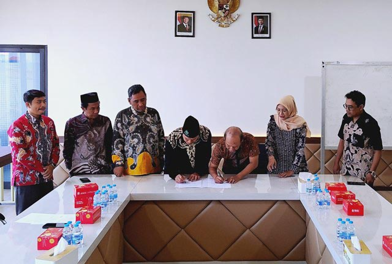 Bawaslu Sidoarjo-Unusida Teken MoU: Pengawasan Pemilu Butuh Keterlibatan Kampus!