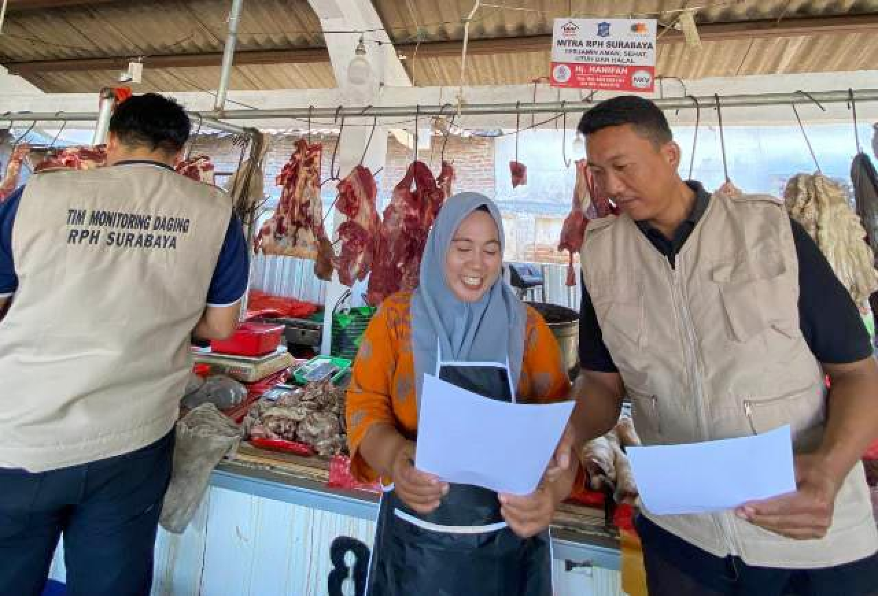 RPH Surabaya Ajak Warga Lebih Selektif soal Daging, Pilih yang ASUH!